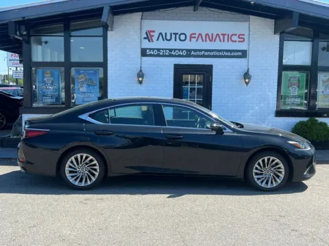 Black 2019 Lexus ES 350 Luxury Sedan 4D for sale in Fredericksburg, VA