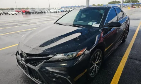 Black 2023 Toyota Camry SE Sedan 4D for sale in Fredericksburg, VA