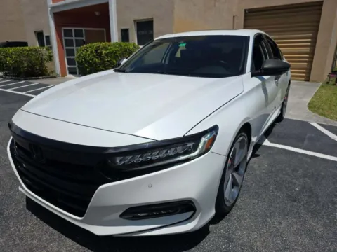 More photos of 2019 Honda Accord Touring Sedan 4D at Auto Fanatics, VA
