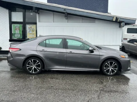 Gray 2019 Toyota Camry SE Sedan 4D for sale in Fredericksburg, VA