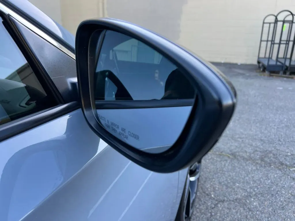 Honda Accord photo 31