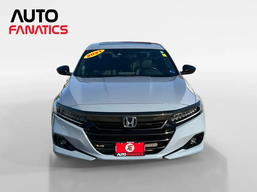 Honda Accord photo 9