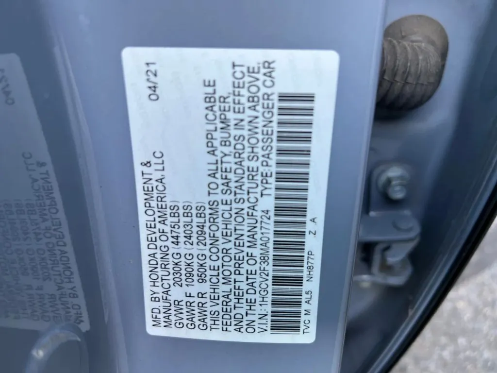 Honda Accord photo 26