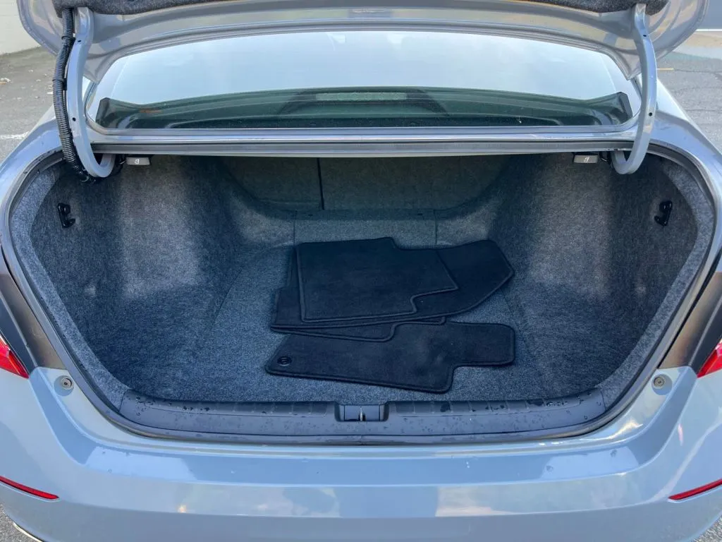 Honda Accord photo 21