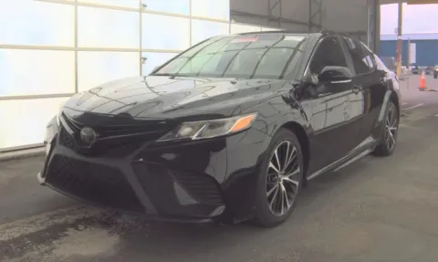 Black 2019 Toyota Camry SE Sedan 4D for sale in Fredericksburg, VA