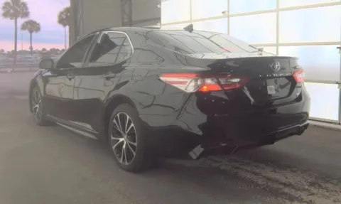 More photos of 2019 Toyota Camry SE Sedan 4D at Auto Fanatics, VA