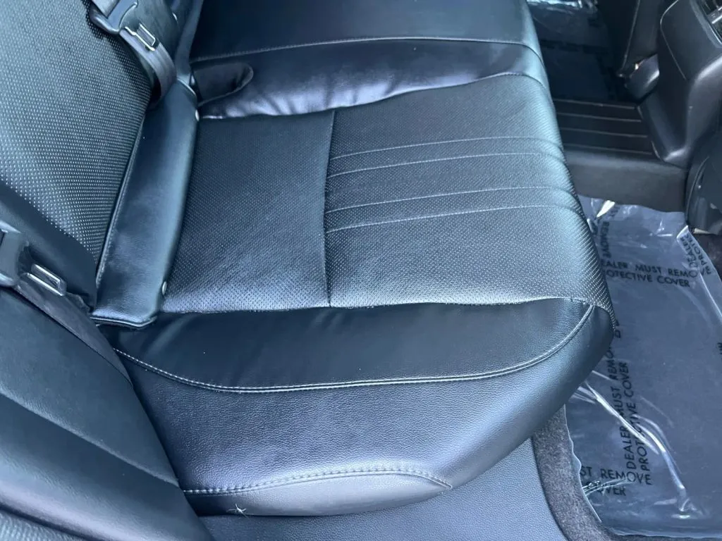 Honda Accord photo 20