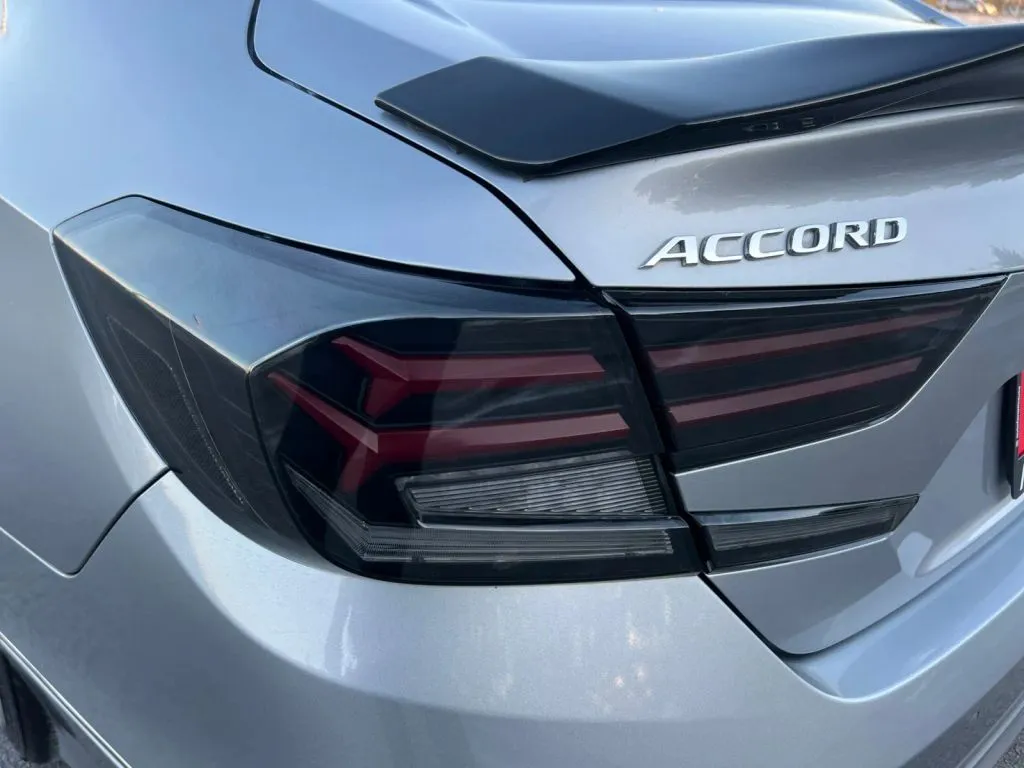 Honda Accord photo 36