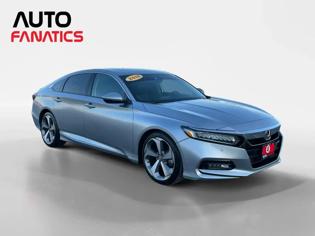 Honda Accord photo 8