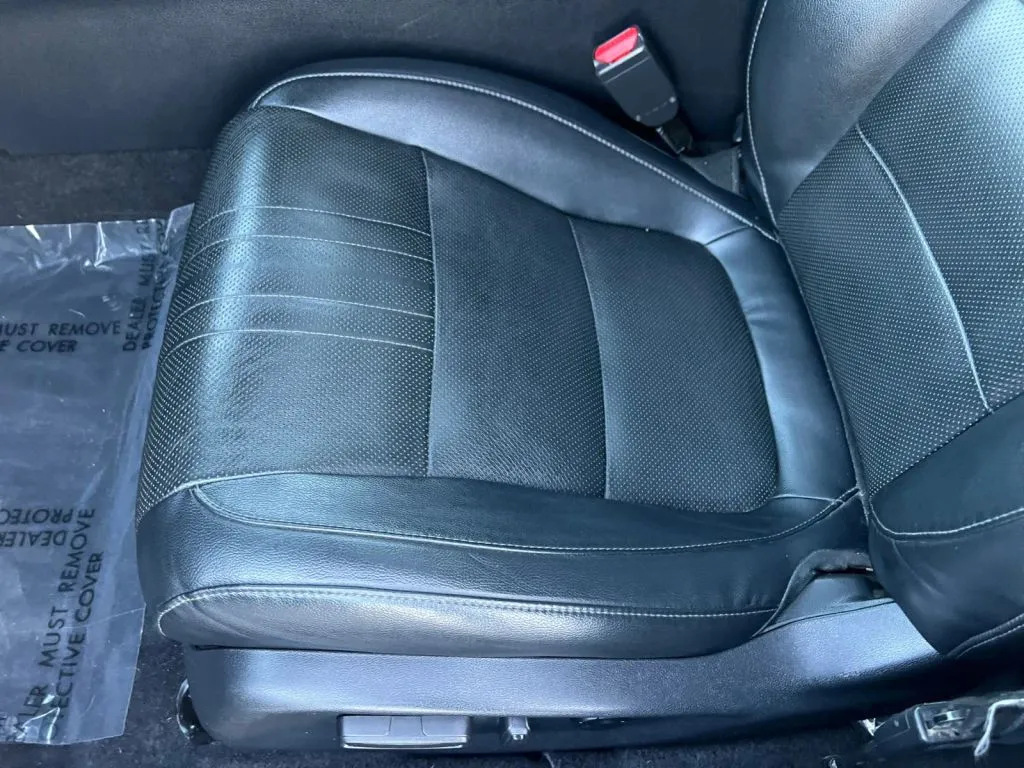 Honda Accord photo 25