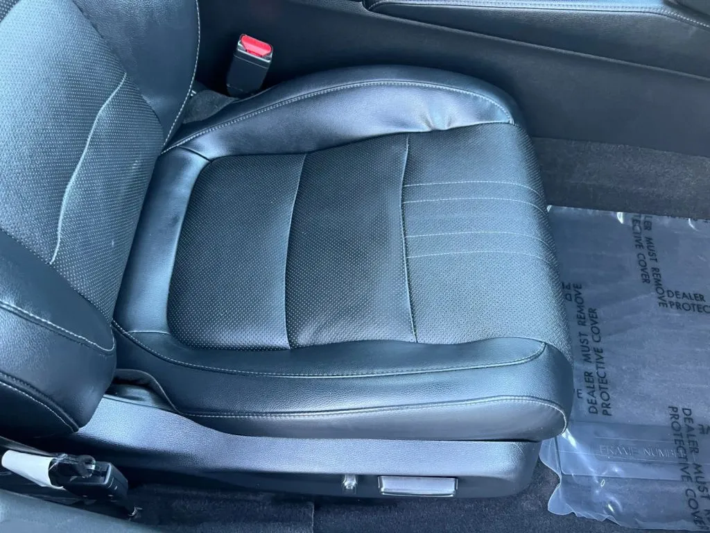 Honda Accord photo 16