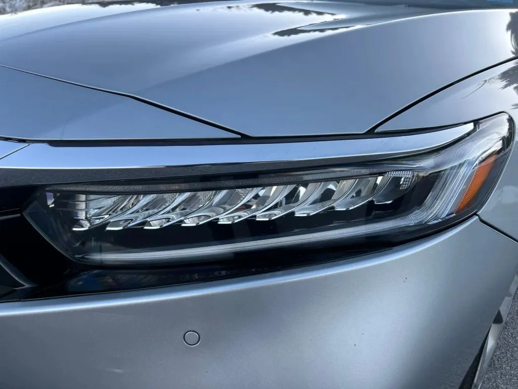 Honda Accord photo 32