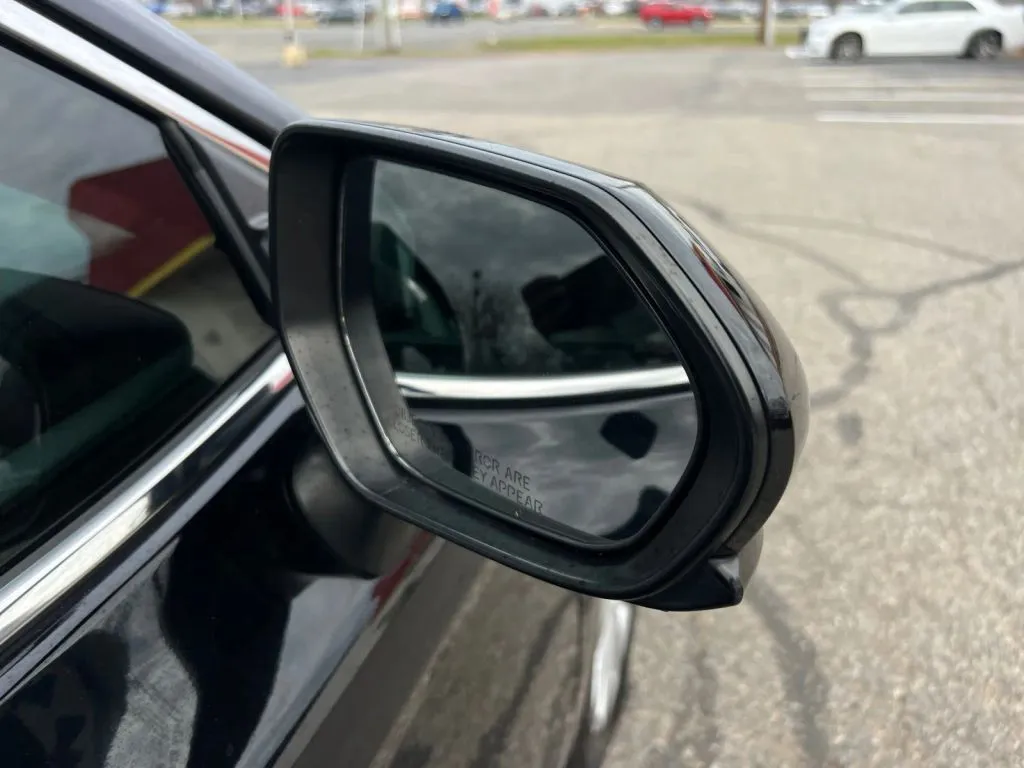 Toyota Camry photo 32
