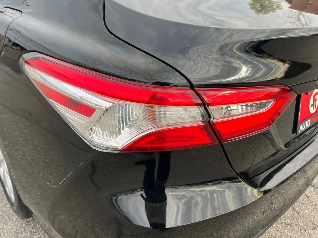 Toyota Camry photo 35