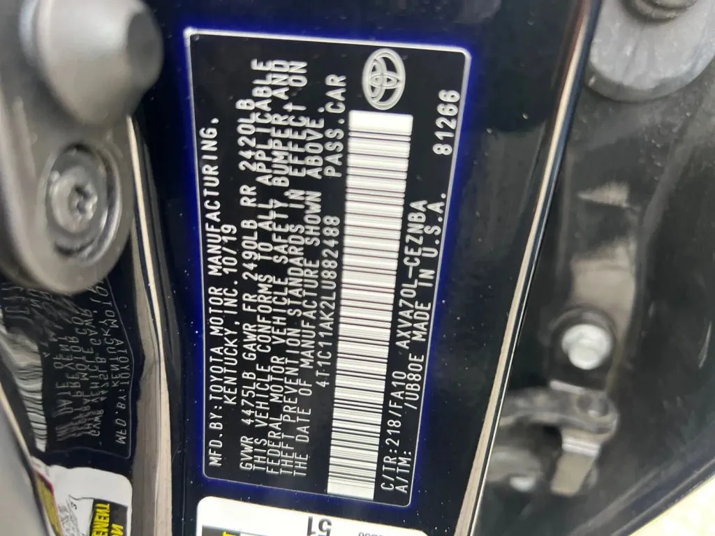 Toyota Camry photo 25