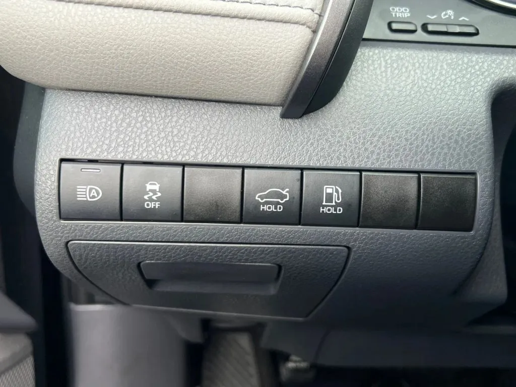 Toyota Camry photo 43