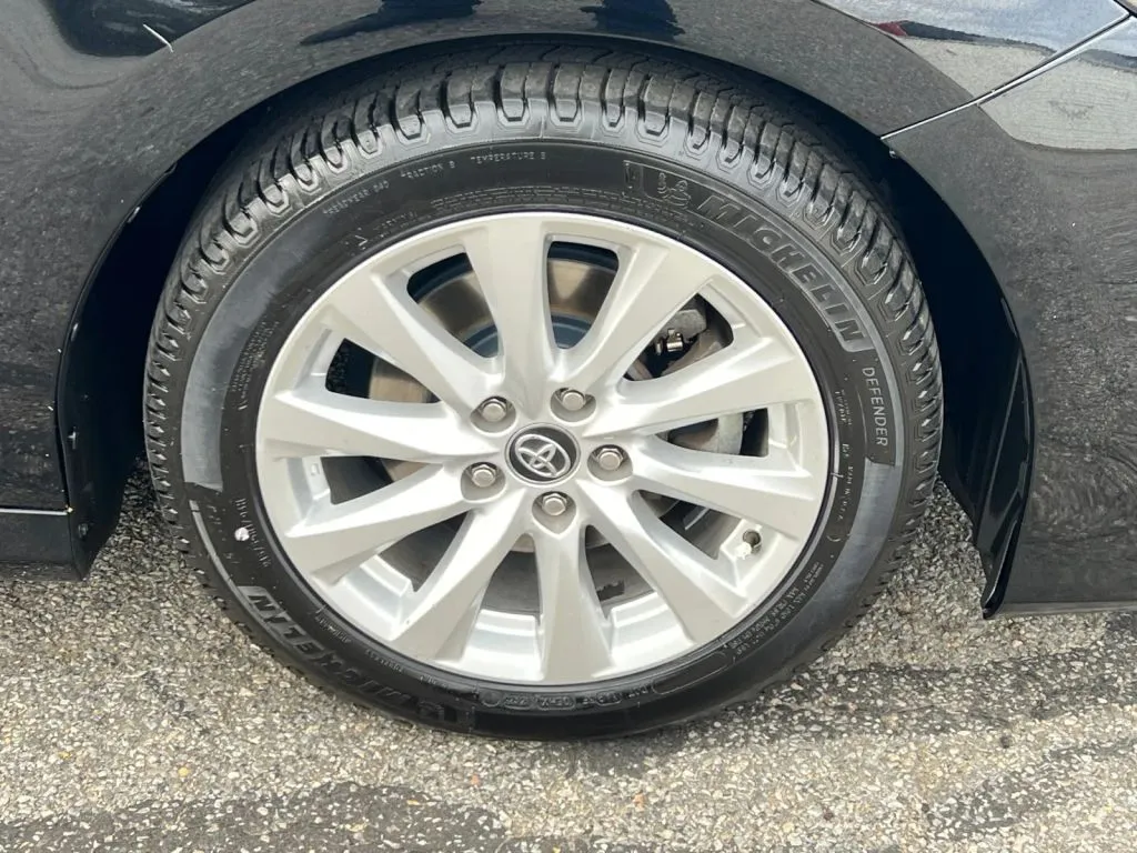 Toyota Camry photo 31