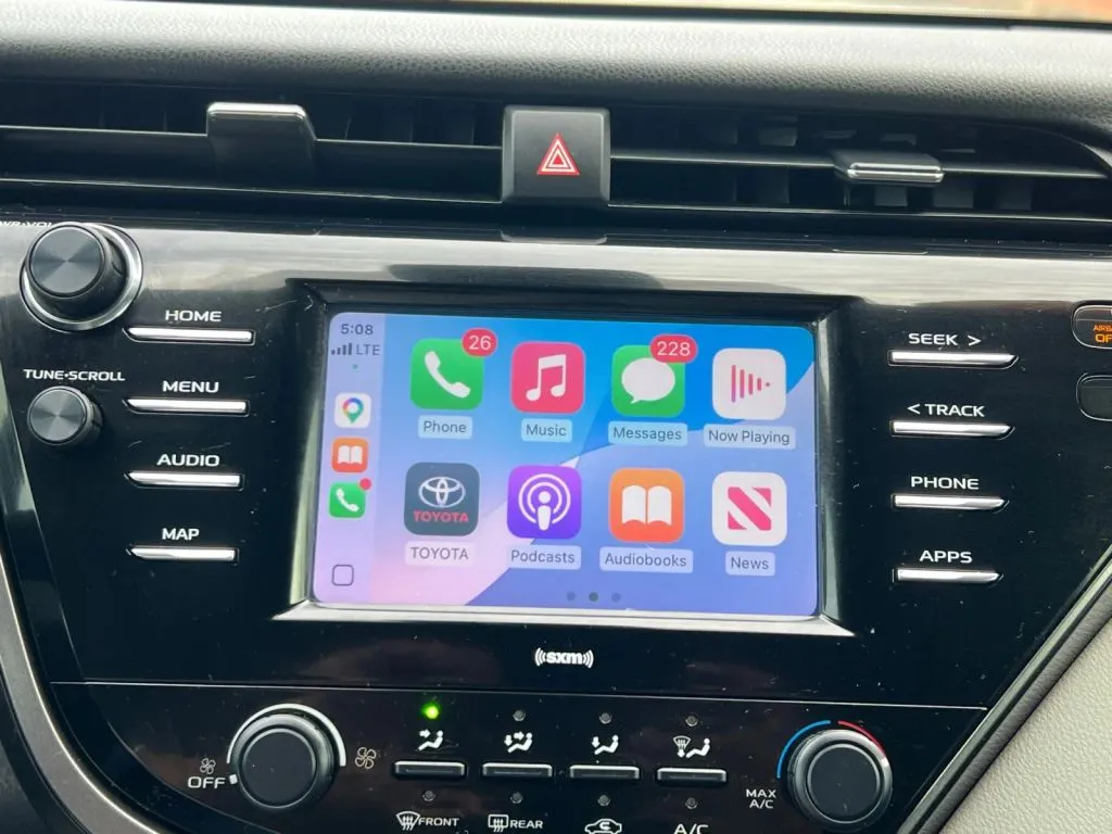 Toyota Camry photo 37