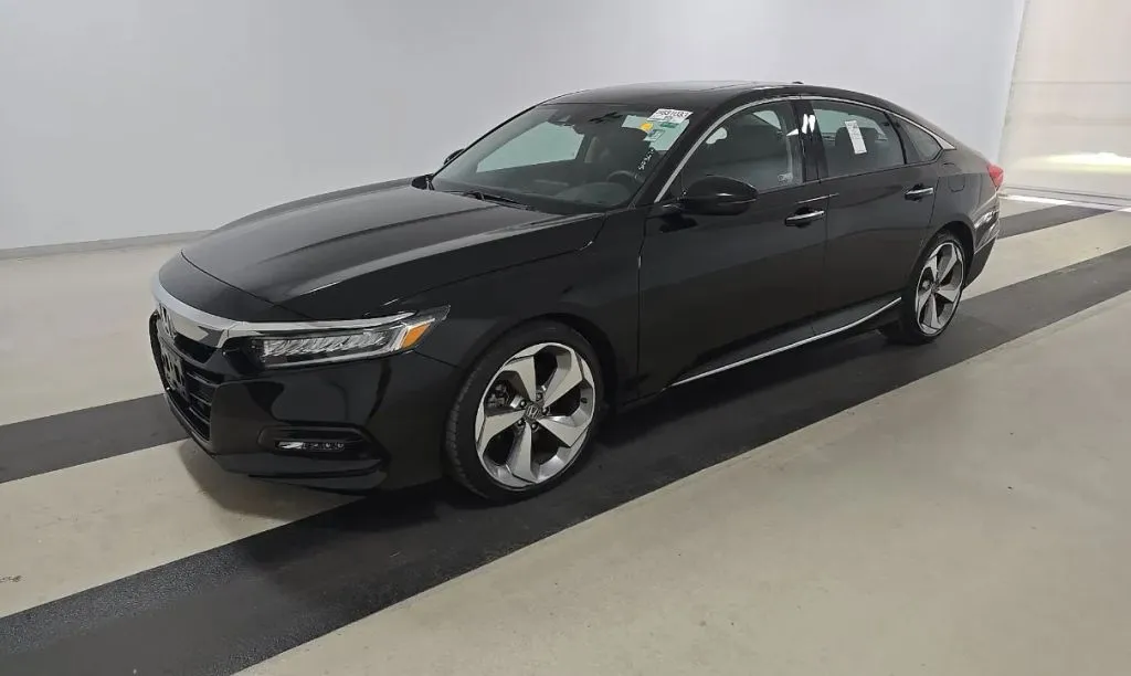 Black 2018 Honda Accord Touring Sedan 4D for sale in Fredericksburg, VA