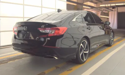 Photos of 2022 Honda Accord Sport Sedan 4D for sale in Fredericksburg, VA at Auto Fanatics