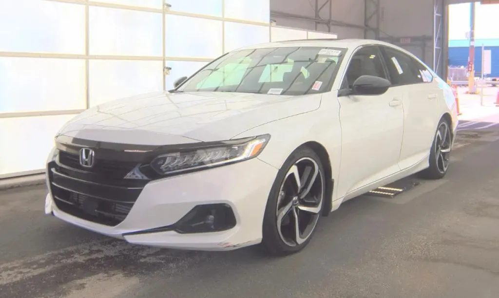 White 2022 Honda Accord Sport Sedan 4D for sale in Fredericksburg, VA