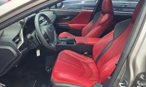 More photos of 2019 Lexus ES 350 F Sport Sedan 4D at Auto Fanatics, VA