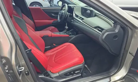More photos of 2019 Lexus ES 350 F Sport Sedan 4D at Auto Fanatics, VA