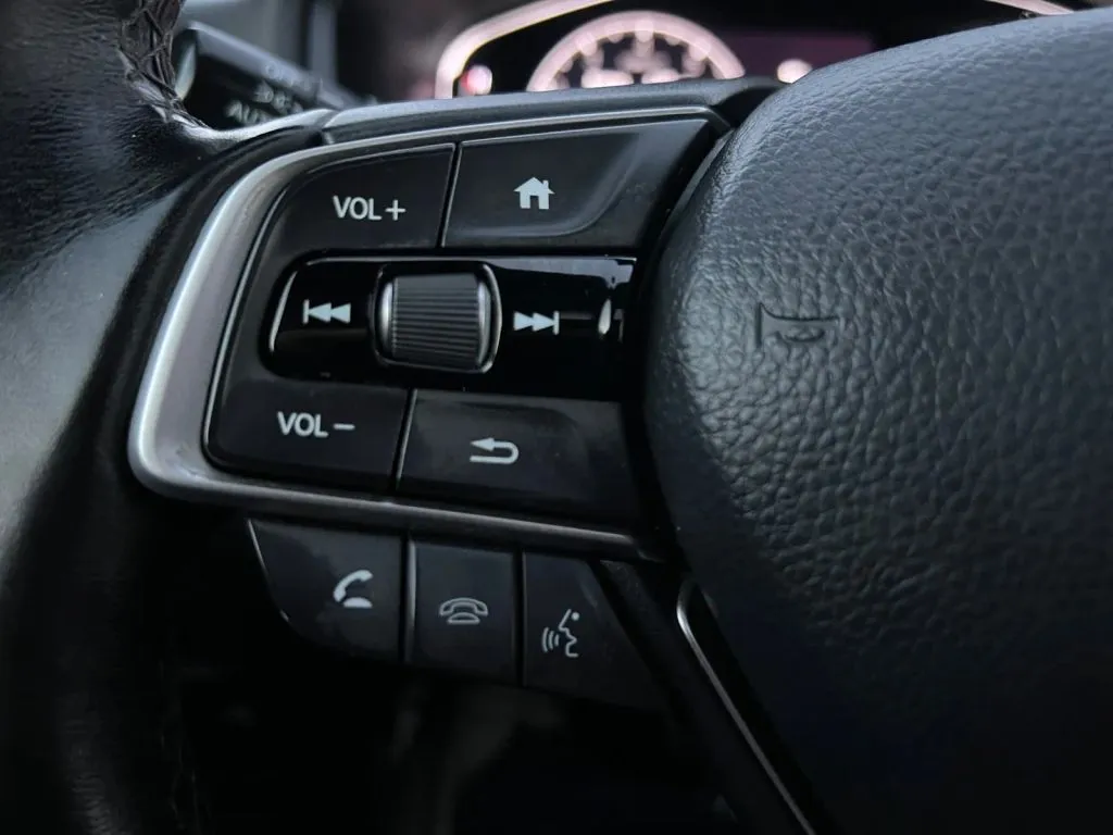 Honda Accord photo 42
