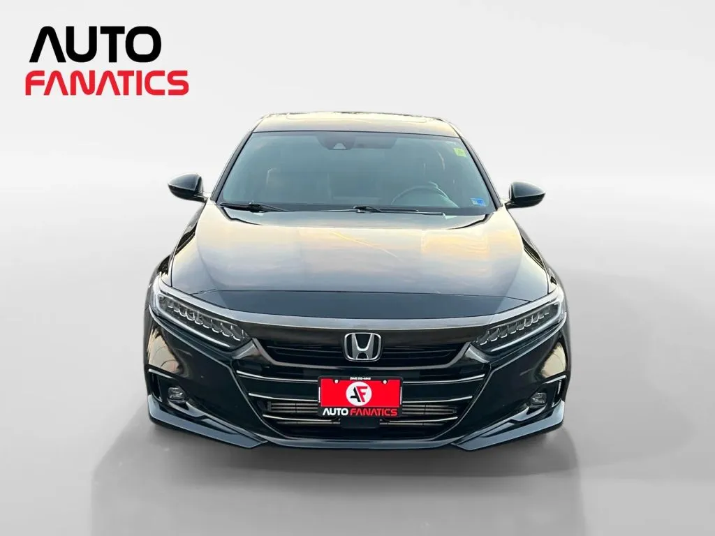 Honda Accord photo 9