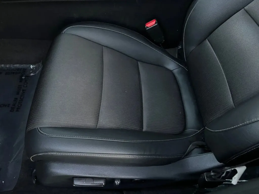 Honda Accord photo 24