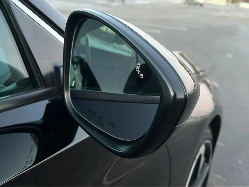 Honda Accord photo 33