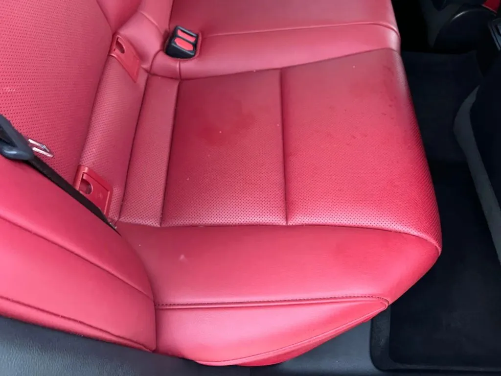 Lexus ES photo 21