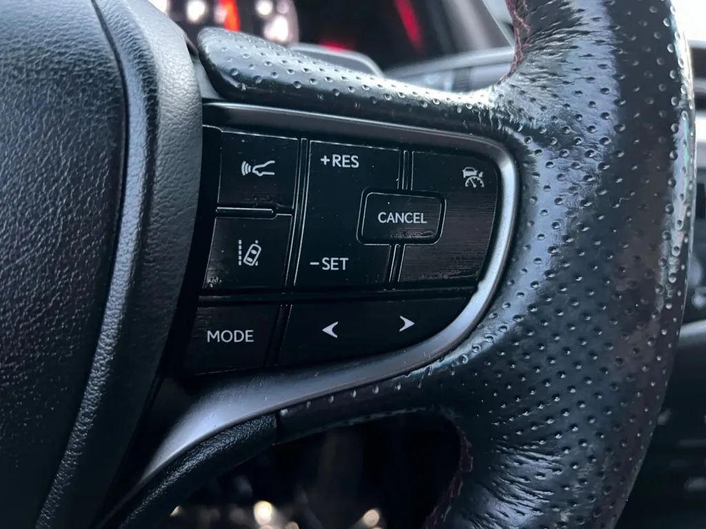 Lexus ES photo 46