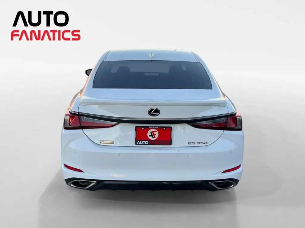 Lexus ES photo 4