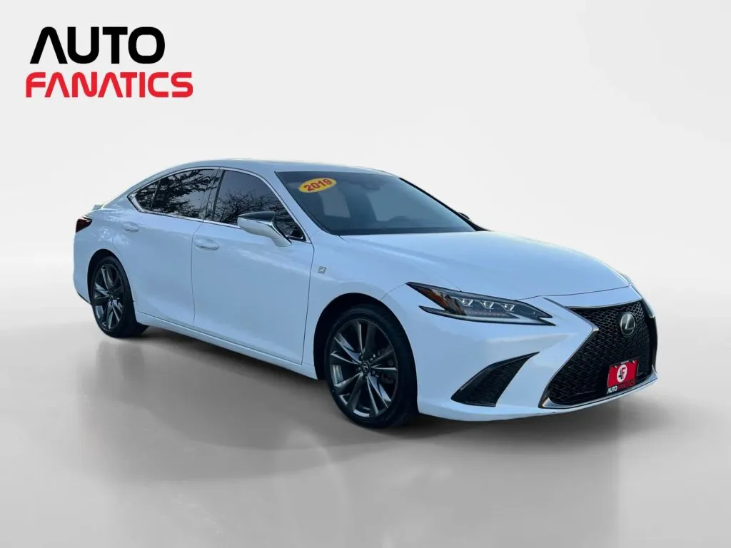 Lexus ES photo 8