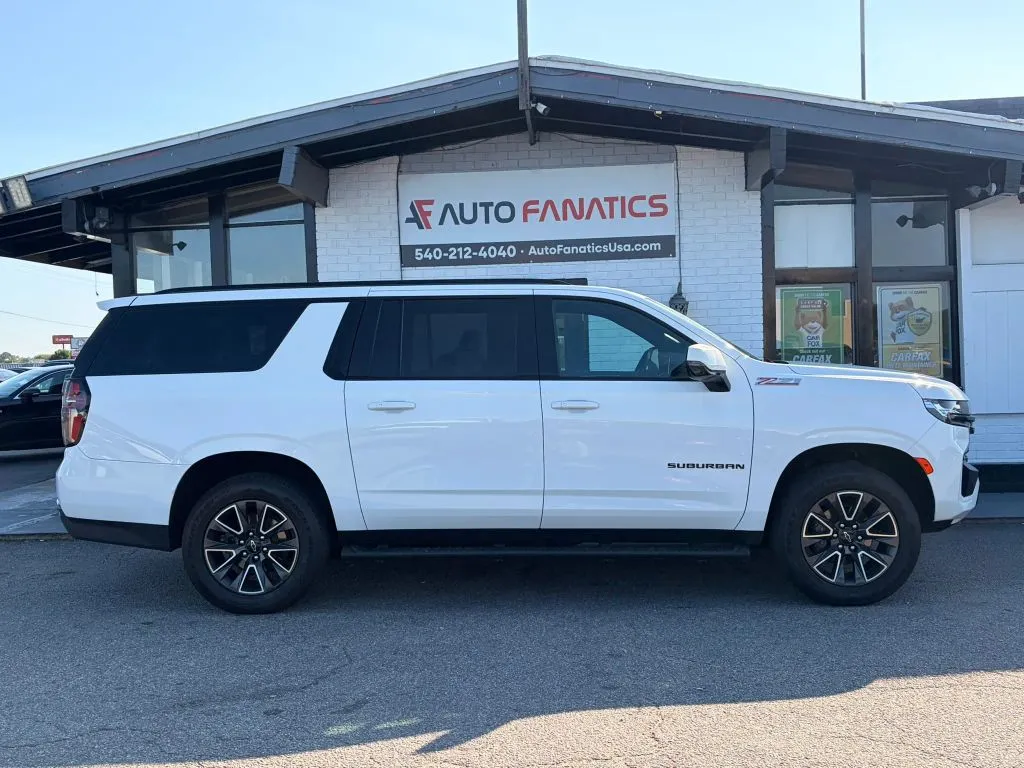 White 2021 Chevrolet Suburban Z71 Sport Utility 4D for sale in Fredericksburg, VA