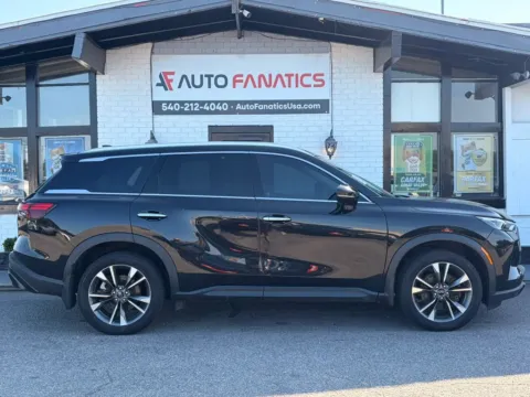 Black 2023 INFINITI QX60 LUXE Sport Utility 4D for sale in Fredericksburg, VA