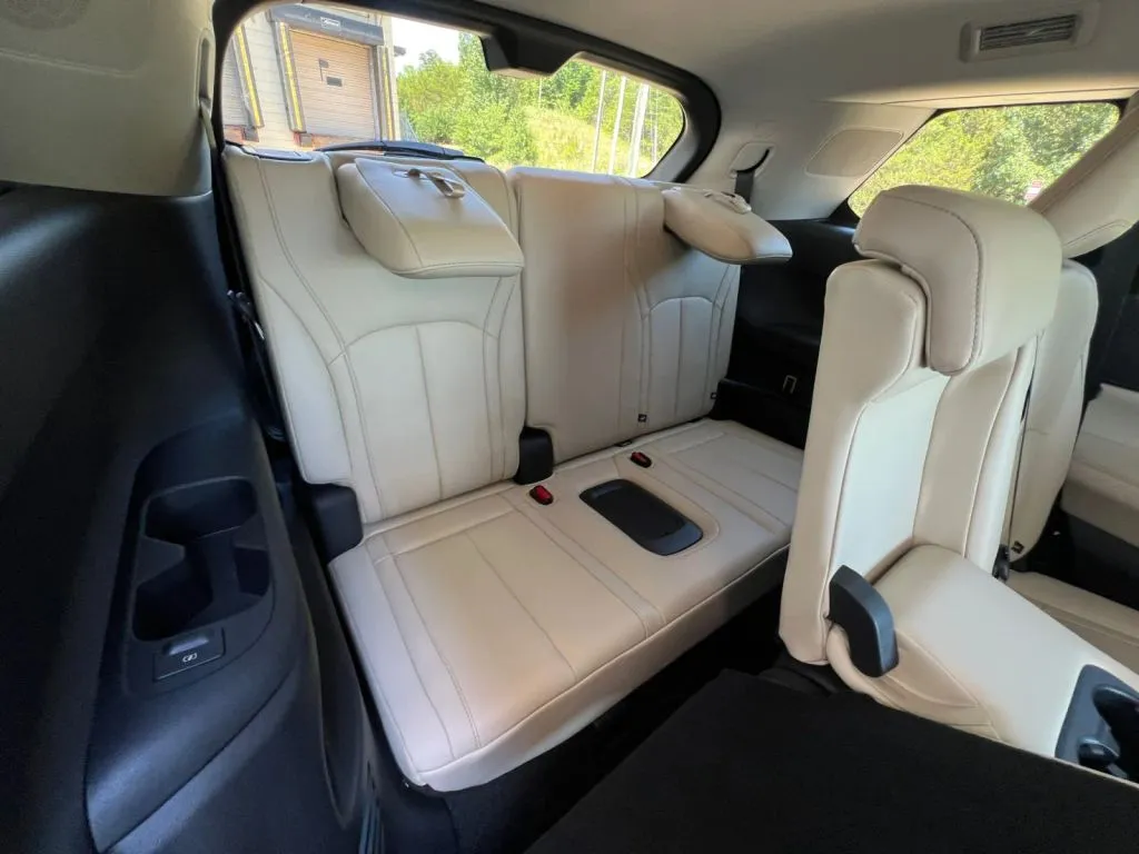 Infiniti QX60 photo 22