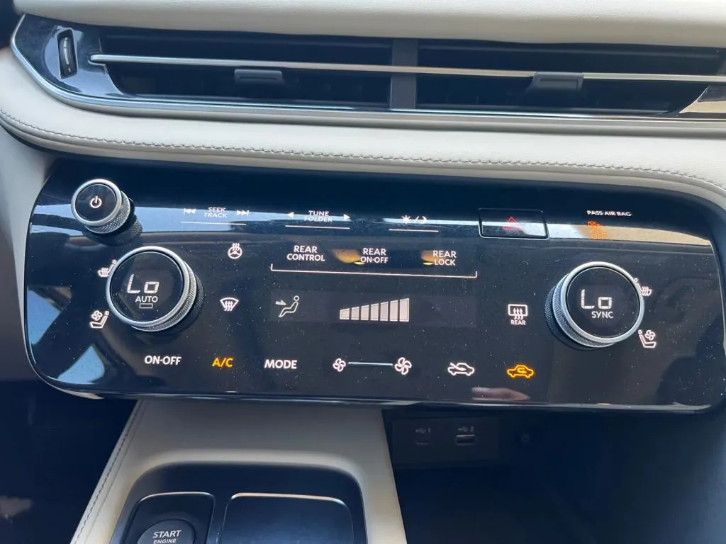 Infiniti QX60 photo 40