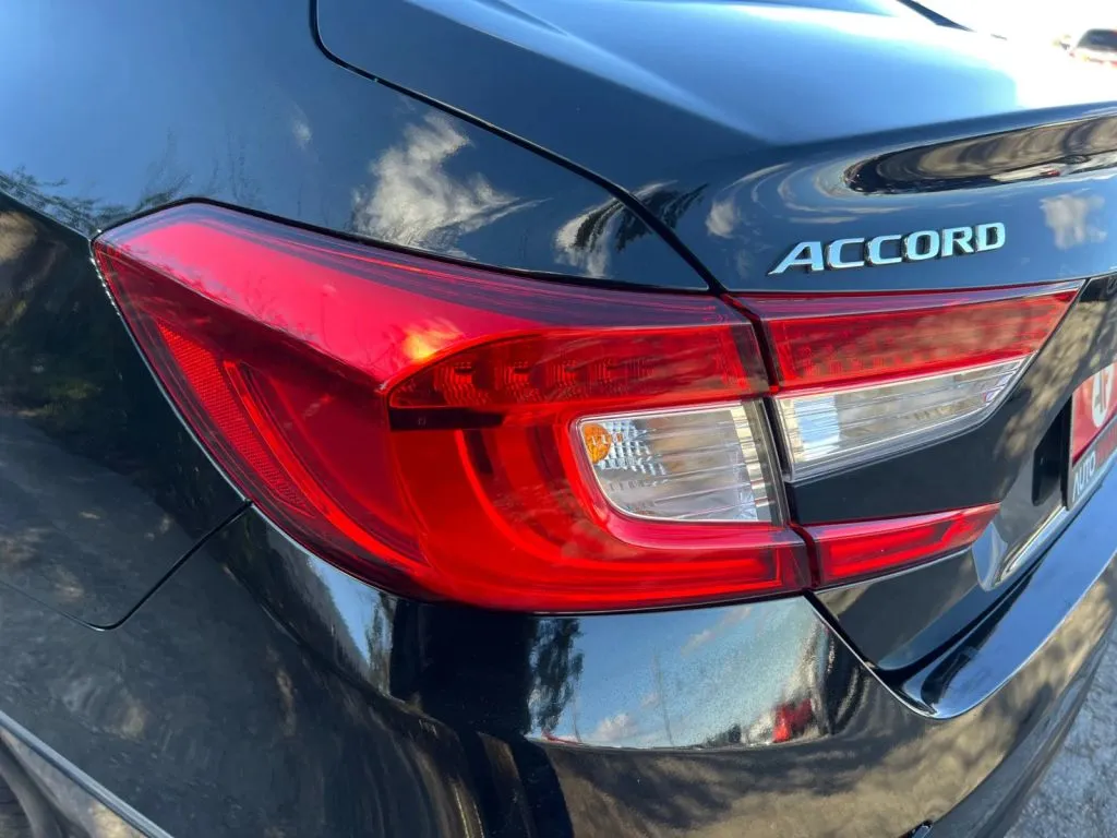 Honda Accord photo 34