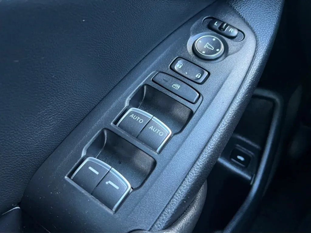 Honda Accord photo 44