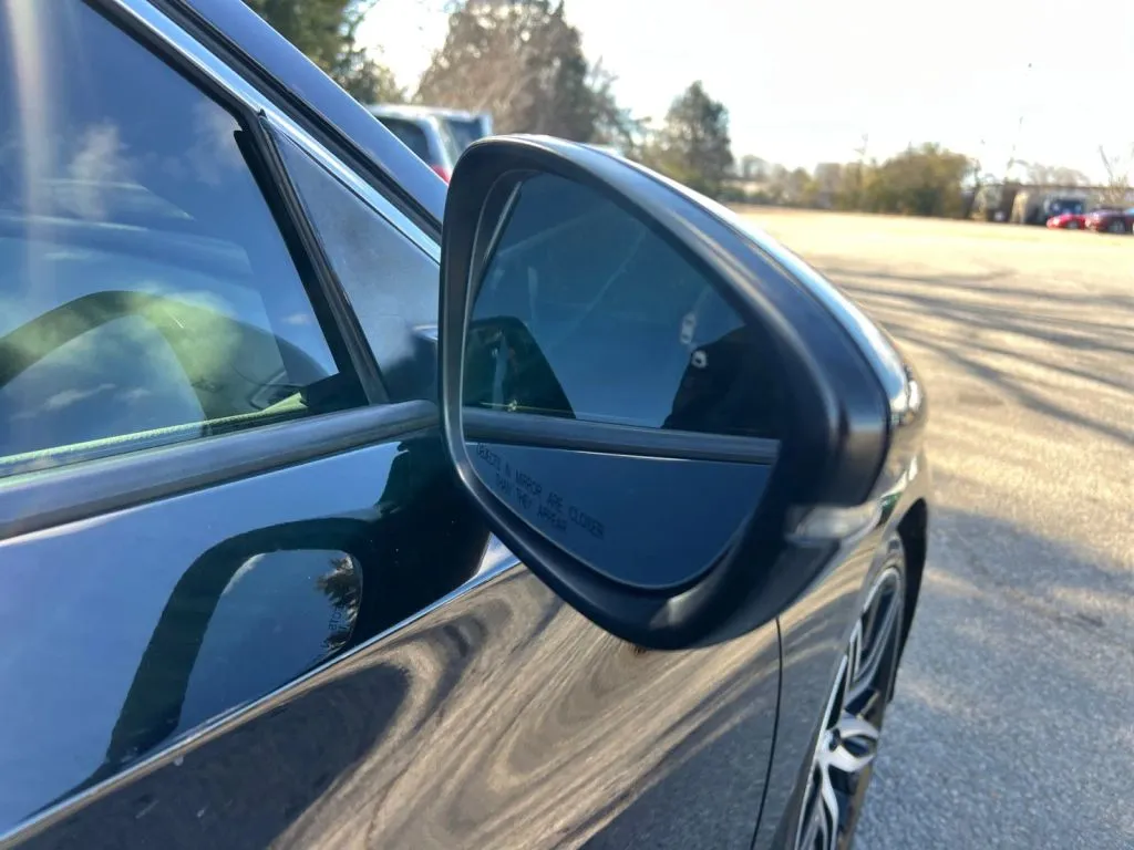 Honda Accord photo 31