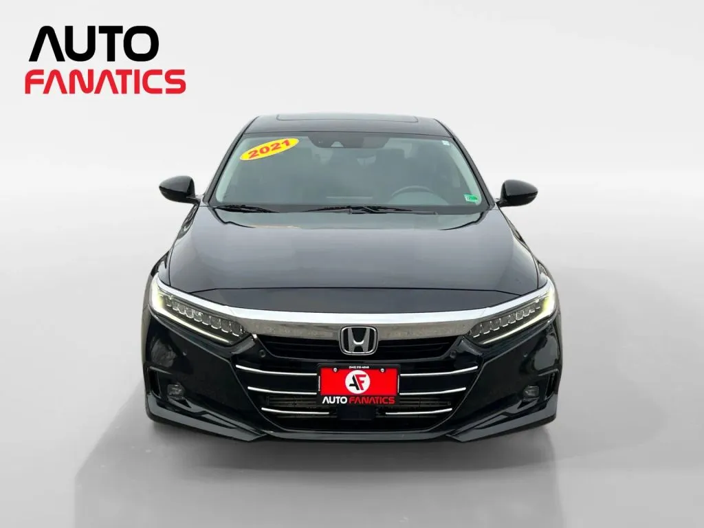 Honda Accord photo 9