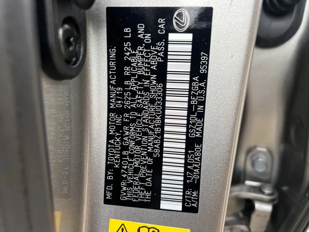 Lexus ES photo 39