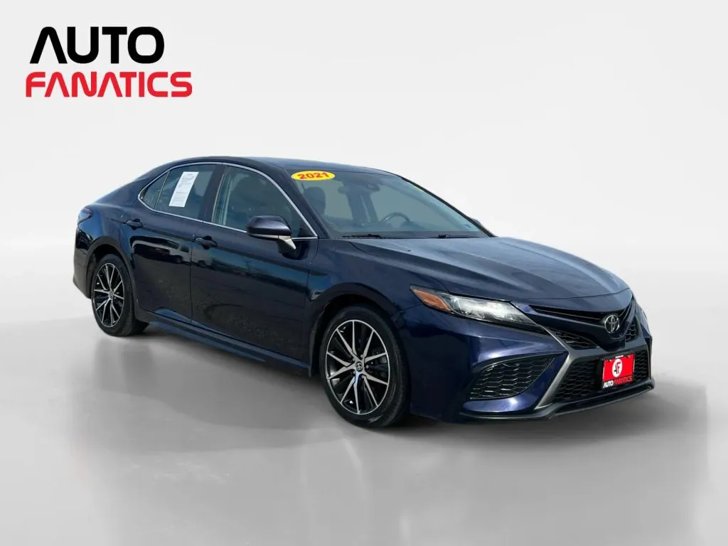 Toyota Camry photo 8