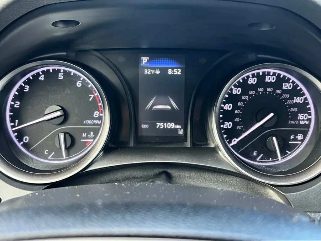 Toyota Camry photo 44