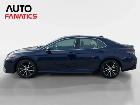 Photos of 2021 Toyota Camry SE Sedan 4D for sale in Fredericksburg, VA at Auto Fanatics