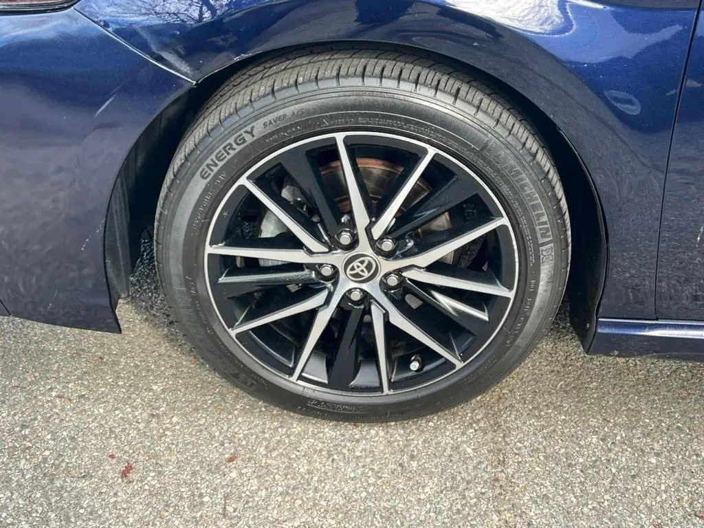 Toyota Camry photo 29