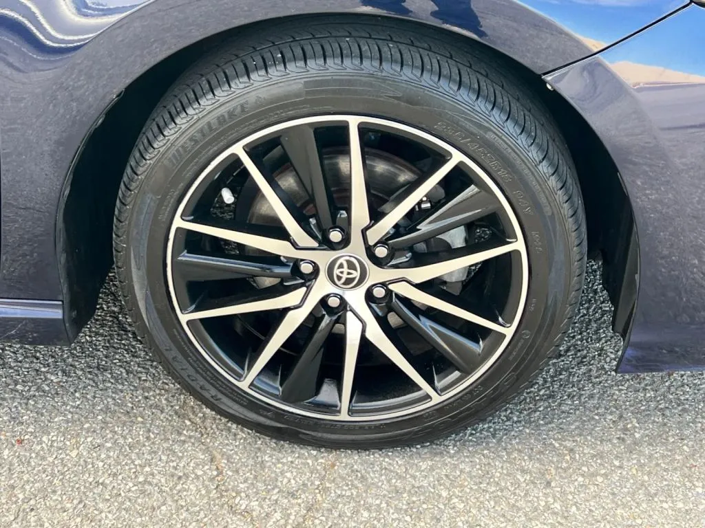 Toyota Camry photo 32