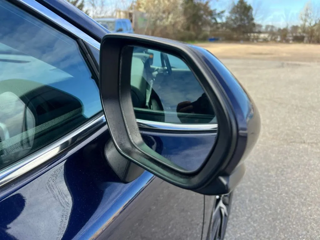 Toyota Camry photo 33